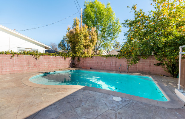 Board and Care in Reseda California 91335 at easeplacement.com - Ease Placement