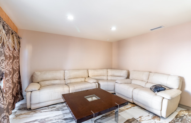 Board and Care in Reseda California 91335 at easeplacement.com - Ease Placement