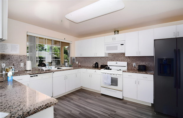 Board and Care in West Hills California 91307 at easeplacement.com - Ease Placement