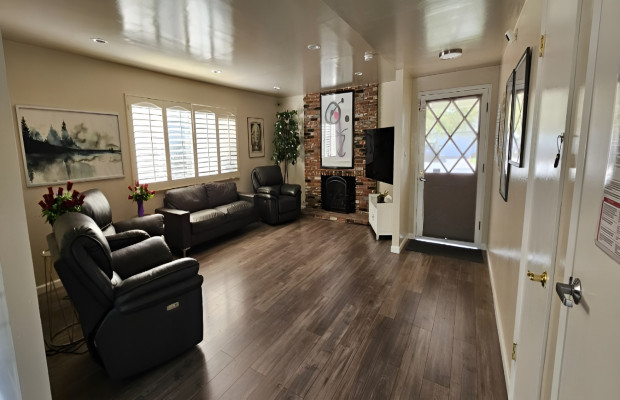 Board and Care in Santa Ana California 92705 at easeplacement.com - Ease Placement