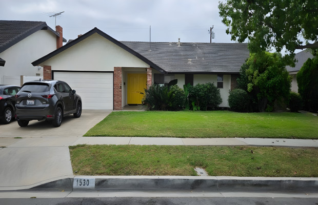 Board and Care in Santa Ana California 92705 at easeplacement.com - Ease Placement