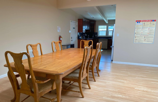 Board and Care in San Mateo California 94402 at easeplacement.com - Ease Placement