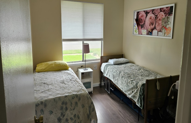 Board and Care in Santa Ana California 92705 at easeplacement.com - Ease Placement