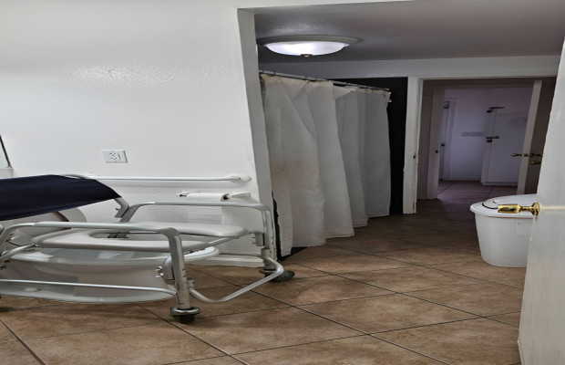 Board and Care in Santa Ana California 92705 at easeplacement.com - Ease Placement