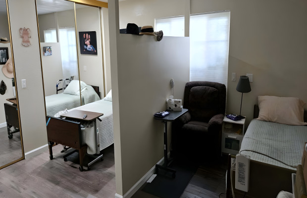 Board and Care in Santa Ana California 92705 at easeplacement.com - Ease Placement