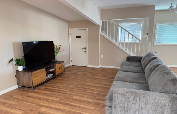 Board and Care in San Mateo California 94402 at easeplacement.com - Ease Placement