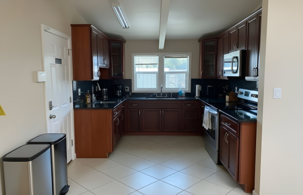 Board and Care in San Mateo California 94402 at easeplacement.com - Ease Placement