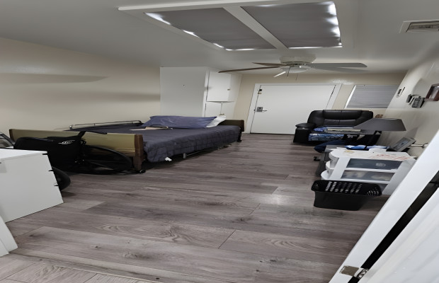 Board and Care in Santa Ana California 92705 at easeplacement.com - Ease Placement