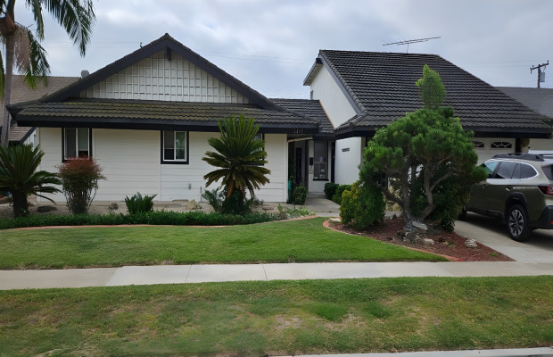 Board and Care in Santa Ana California 92705 at easeplacement.com - Ease Placement