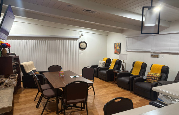 Board and Care in Inglewood California 90302 at easeplacement.com - Ease Placement