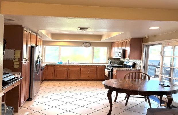 Board and Care in Laguna Hills California 92653 at easeplacement.com - Ease Placement