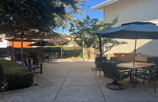 Assisted Living in Vacaville California 95687 at easeplacement.com - Ease Placement