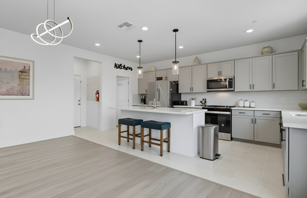 Board and Care in Clovis California 93619 at easeplacement.com - Ease Placement