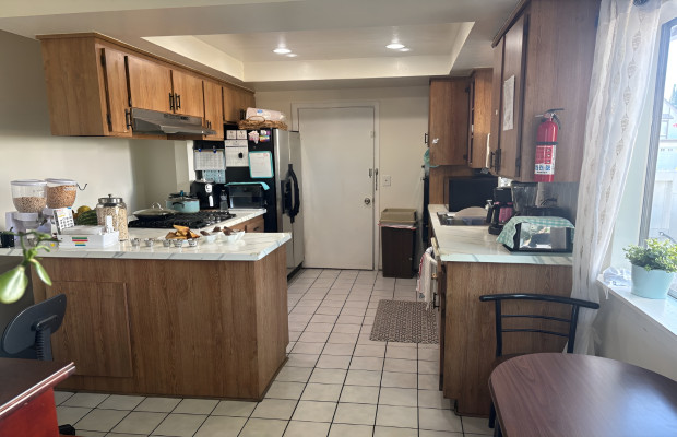 Board and Care in Lake Forest California 92630 at easeplacement.com - Ease Placement