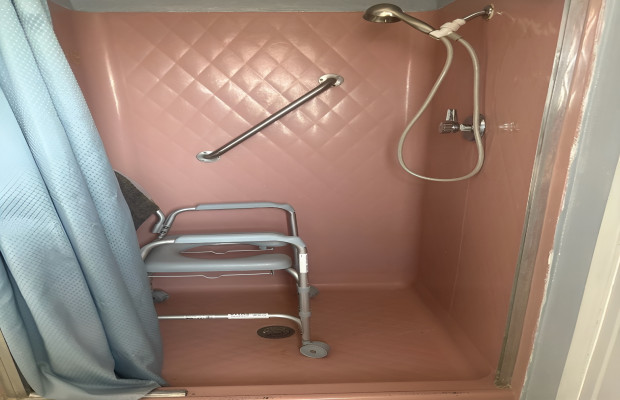 Board and Care in Lake Forest California 92630 at easeplacement.com - Ease Placement