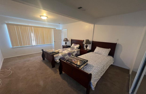 Board and Care in El Cajon California 92021 at easeplacement.com - Ease Placement