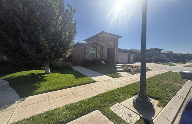 Board and Care in Fresno California 93727 at easeplacement.com - Ease Placement