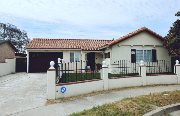 Board and Care in San Diego California 92114 at easeplacement.com - Ease Placement