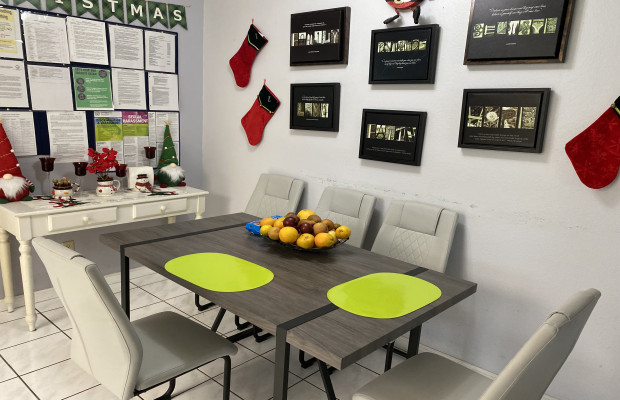 Board and Care in Simi Valley California 93063 at easeplacement.com - Ease Placement