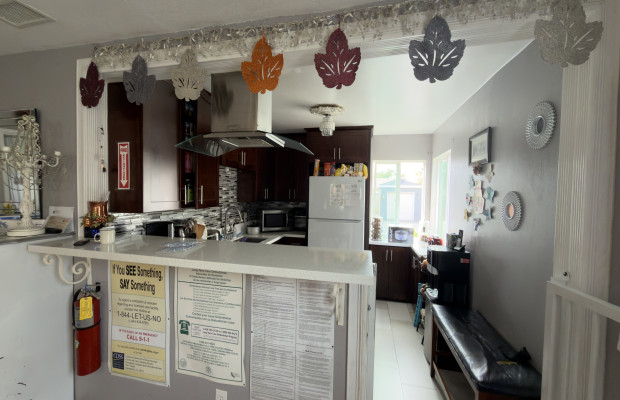 Board and Care in Azusa California 91702 at easeplacement.com - Ease Placement