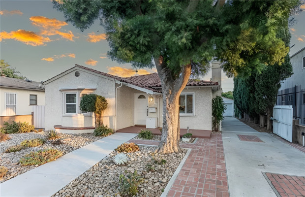 Board and Care in Burbank California 91506 at easeplacement.com - Ease Placement