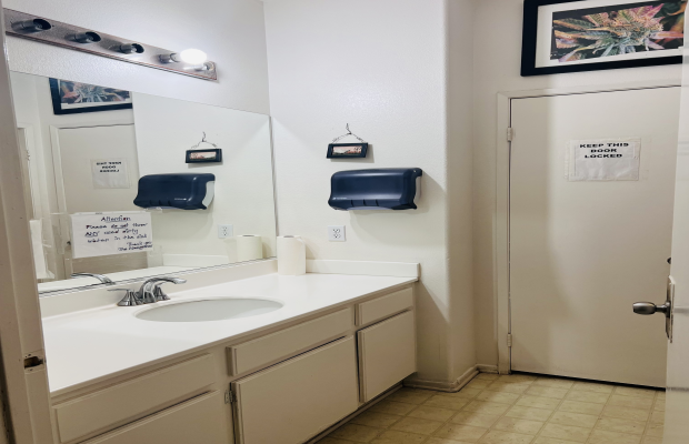 Board and Care in Menifee California 92587 at easeplacement.com - Ease Placement