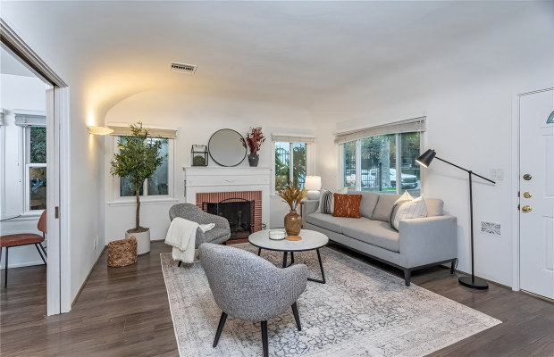 Board and Care in Burbank California 91506 at easeplacement.com - Ease Placement