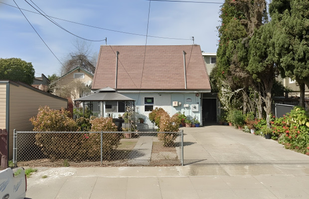 Assisted Living in Oakland California 94609 at easeplacement.com - Ease Placement