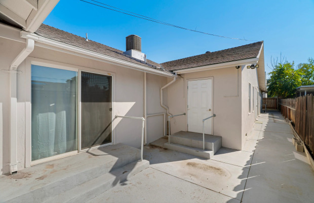 Assisted Living in Oakdale California 95361 at easeplacement.com - Ease Placement