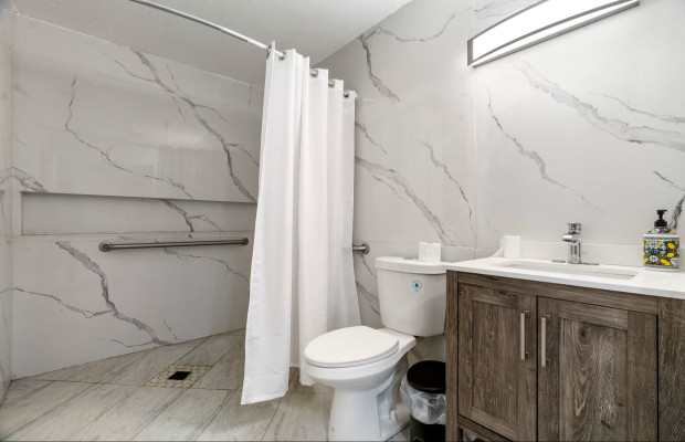 Assisted Living in Oakdale California 95361 at easeplacement.com - Ease Placement