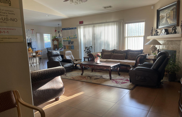 Board and Care in Cathedral City California 92234 at easeplacement.com - Ease Placement