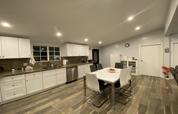 Board and Care in Granada Hills California 91344 at easeplacement.com - Ease Placement