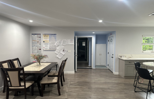 Board and Care in Granada Hill California 91344 at easeplacement.com - Ease Placement