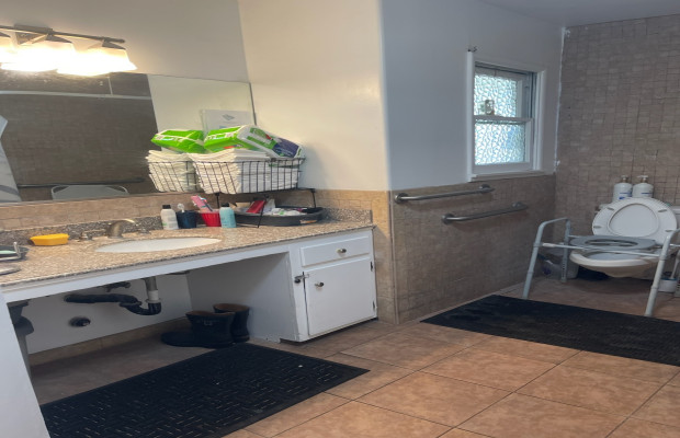 Board and Care in La Habra California 90631 at easeplacement.com - Ease Placement