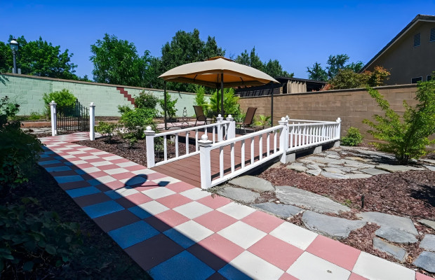 Board and Care in Clovis California 93619 at easeplacement.com - Ease Placement