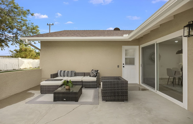 Board and Care in Thousand Oaks California 91360 at easeplacement.com - Ease Placement