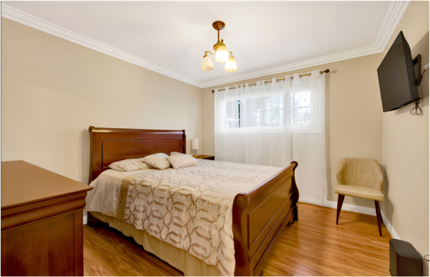 Board and Care in Granada Hills California 91344 at easeplacement.com - Ease Placement