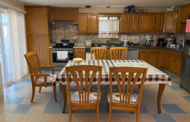 Board and Care in South San Francisco California 94080 at easeplacement.com - Ease Placement