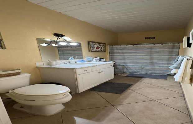 Board and Care in Palm Springs California 92264 at easeplacement.com - Ease Placement