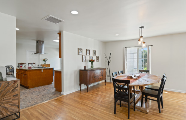 Board and Care in North Hills California 91343 at easeplacement.com - Ease Placement