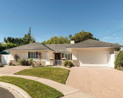 Board and Care in Thousand Oaks California 91360 at easeplacement.com - Ease Placement
