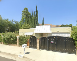 Board and Care in Granada Hills California 91344 at easeplacement.com - Ease Placement